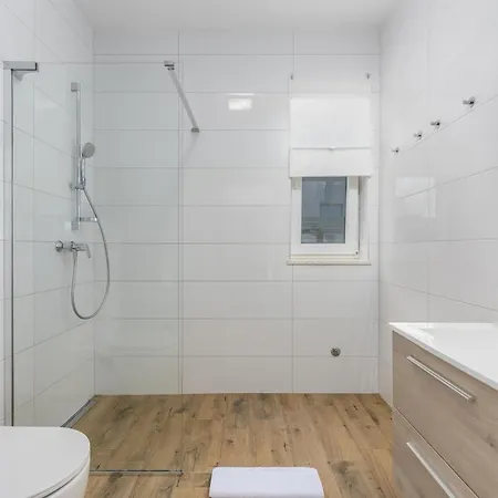 فيلة Modern Ol&ju For 9 Persons In Only 1.5 Km From The With Pool Heating