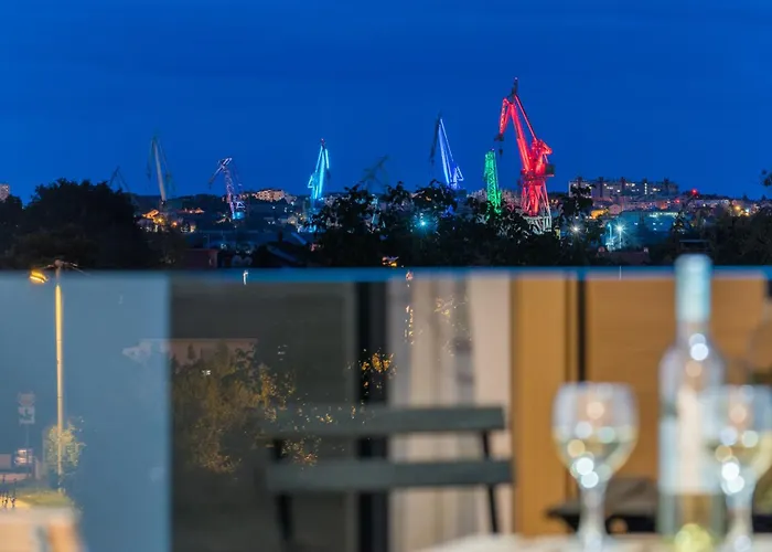 Modern Ol&ju For 9 Persons In Only 1.5 Km From The With Pool Heating * Pula