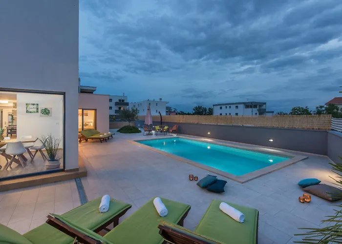 Modern Ol&ju For 9 Persons In Only 1.5 Km From The With Pool Heating