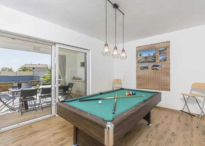 Villa Modern Ol&ju For 9 Persons In Only 1.5 Km From The With Pool Heating